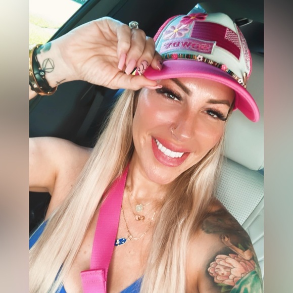 BACK UP 💙 LIVE NOTIFICATIONS 📢 FLYER 🩷👱🏻♀️ - Picture 12 of 16